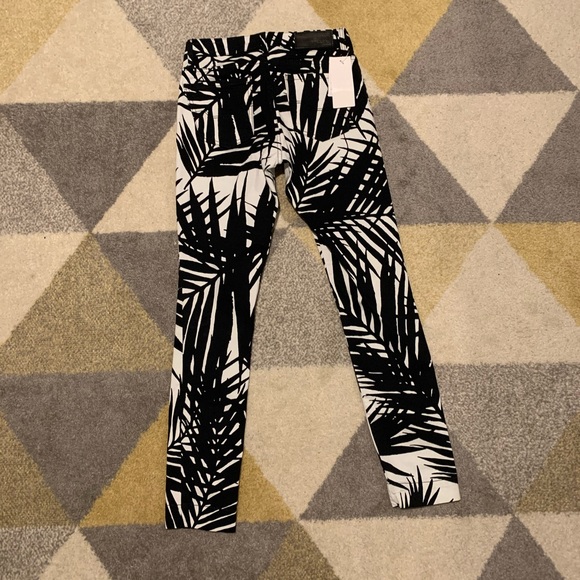 OSKLEN Designer Slim Jeans - California Leaves - Picture 2 of 4